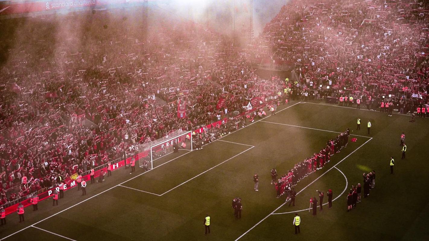 《JoJo的奇妙冒险》手游新作今日开服并公开上线贺图