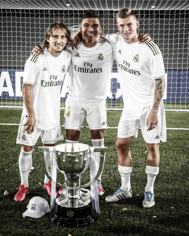 [NBA]常规赛12月21日：湖人VS快船 詹姆斯集锦