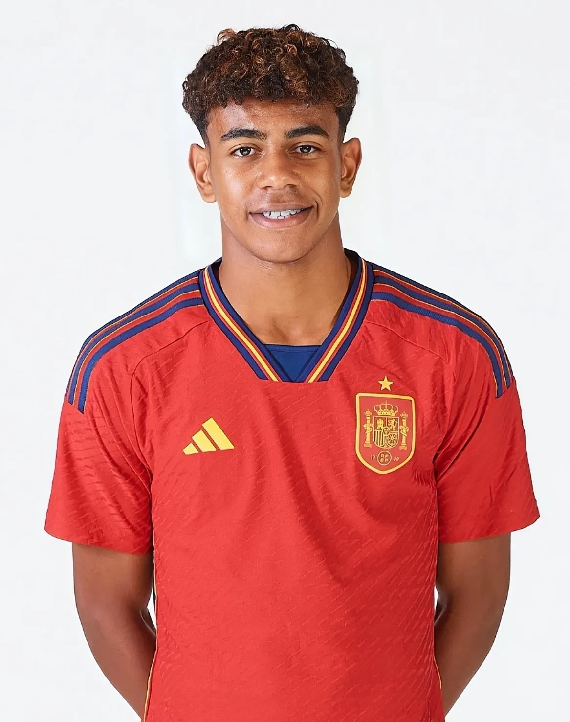 自由竞技街篮手游《热血街篮》3月12日全平台公测