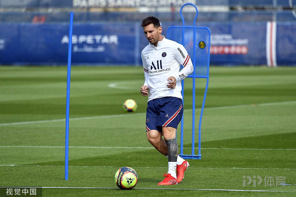 为了腾出签约名额，公牛无奈裁掉前快船后场新星弗劳尔斯？